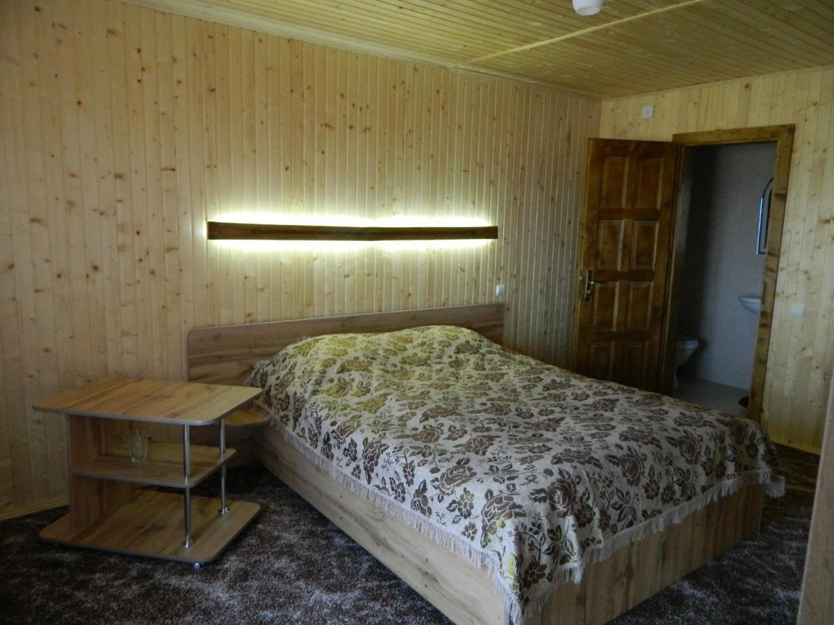 У Павла Hotel Яблуниця Екстериор снимка